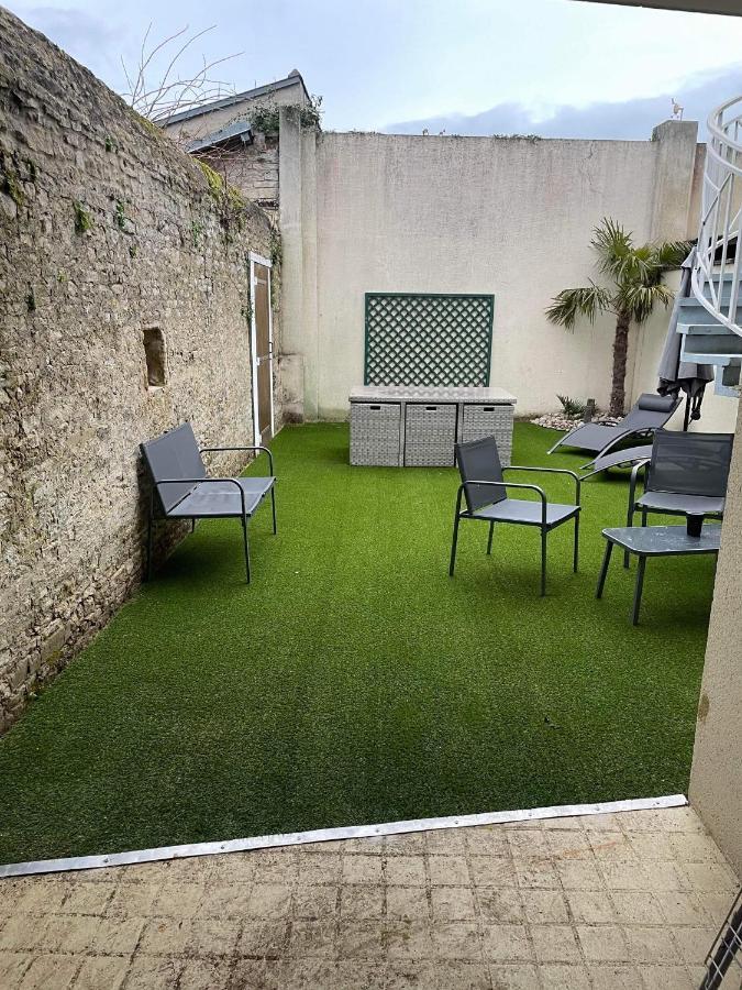 Apartment Anselme, F2 Duplex Avec Cour Commune Et Proche De La ,2 Ver-sur-Mer